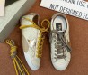 Женские кожаные кеды Golden Goose белые с разными шнурками 2026