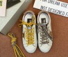 Женские кожаные кеды Golden Goose белые с разными шнурками 2026