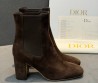 Женские замшевые ботильоны Christian Dior коричневые каблук 7,5 см 2026