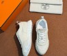Женские текстильные кроссовки Hermes белые с бахромой 2026