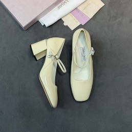 Женские кожаные туфли Jimmy Choo молочные лакированные с ремешком каблук 6 см 2026