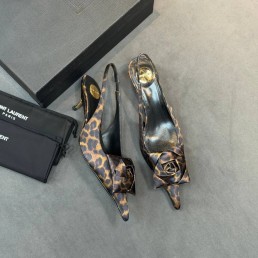 Женские текстильные туфли Saint Laurent коричневые с цветком каблук 5 см 2026