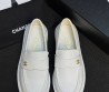 Женские кожаные лоферы Chanel Cruise белые 2026