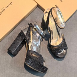 Женские комбинированные босоножки Gianvito Rossi Rania Platform Sandal черные со стразами каблук 11,5 см 2026