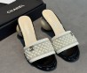Женские кожаные мюли Chanel белые с черным каблук 7 см 2026
