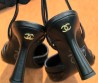 Женские кожаные туфли Chanel черные с лакированным носом каблук 8,5 см 2026