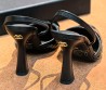 Женские кожаные туфли Chanel черные с лакированным носом каблук 8,5 см 2026