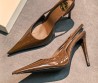 Женские кожаные лакированные туфли Saint Laurent коричневые 2026