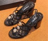 Женские кожаные босоножки Chanel черные со стразами 2026