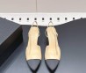 Женские кожаные туфли Chanel бежевые с черным атласным носом каблук 6 см 2026