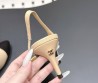 Женские кожаные туфли Chanel бежевые с черным атласным носом каблук 6 см 2026