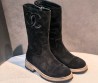 Женские замшевые сапоги Chanel черные на молнии 2026