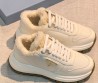 Женские кожаные кроссовки с мехом Prada белые 2026