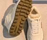 Женские кожаные кроссовки с мехом Prada белые 2026