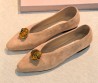 Женские замшевые балетки Jimmy Choo Margot бежевые 2026