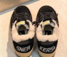 Женские замшевые кроссовки Golden Goose черные с мехом 2026