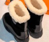 Женские замшевые сапоги с мехом Hermes черные с кожаными элементами 2026