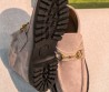 Женские замшевые ботильоны Gucci Horsebit бежевые 2026