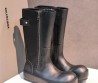 Женские кожаные сапоги Balenciaga черные 2026