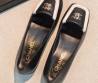 Женские кожаные балетки Chanel черные с квадратным носом 2026
