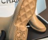 Женские резиновые сапоги Chanel бежевые 2026