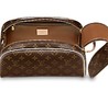 Кожаная дорожная косметичка Louis Vuitton Monogram Brown