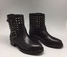 Женские кожаные сапоги Valentino Garavani Black