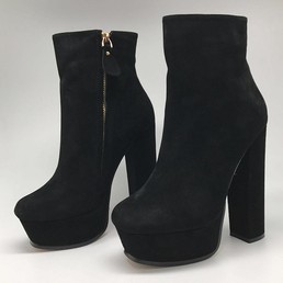 Женские замшевые ботильоны Gucci черные на танкетке и высоком каблуке