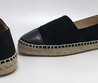 Женские замшевые  эспадрильи Chanel с кожаными вставками черные