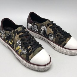 Женские джинсовые летние кеды Valentino Garavani Rockstud милитари с бабочками