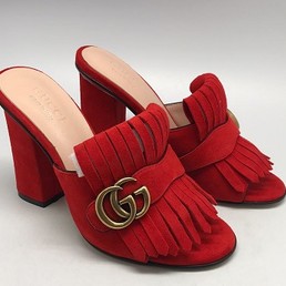 Женские летние замшевые сабо Gucci красные с открытым носом