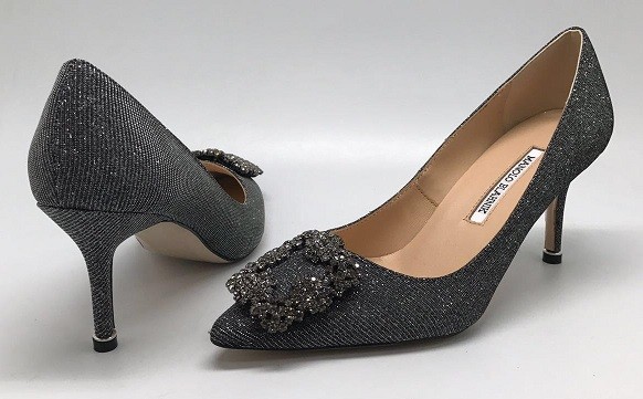 Manolo Blahnik Интернет Магазин Цум