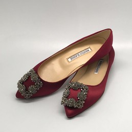 Женские атласные бордовые балетки Manolo Blahnik