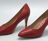 Женские кожаные туфли Gucci красные