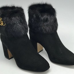 Женские замшевые полусапоги Gucci зимние на массивном каблуке