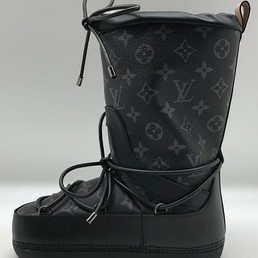 Высокие луноходы с мехом Louis Vuitton черные