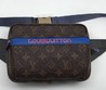 Женская сумка на пояс Louis Vuitton