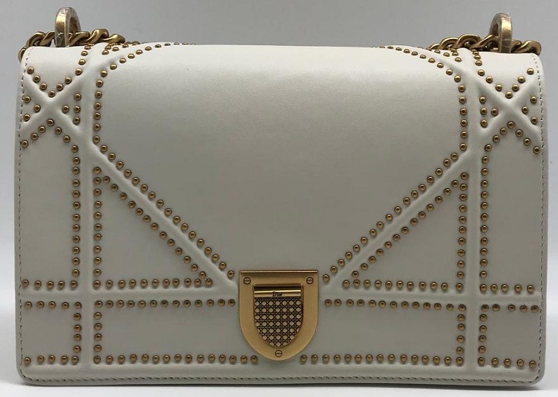 Женская сумка Christian Dior Dioramma белая с цепочкой.