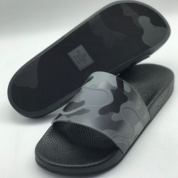 Мужские шлепанцы Valentino серые