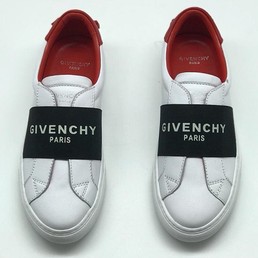 Женские кроссовки Givenchy белые