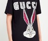 Женская футболка Gucci черная с принтом кролик