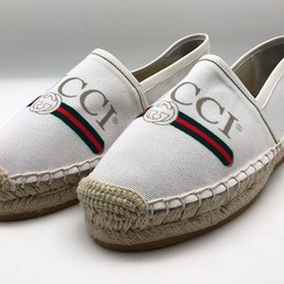 Женские эспадрильи Gucci белые с принтом