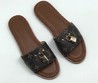 Женские шлепанцы с замком Louis Vuitton коричневые