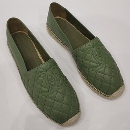 Женские эспадрильи Chanel кожаные зеленые