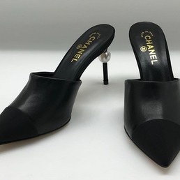 Кожаные сабо Chanel черные