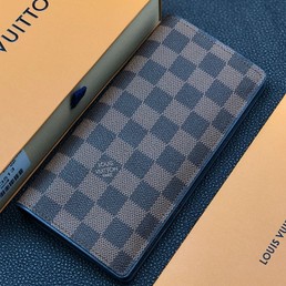Бумажник Louis Vuitton из коричневой канвы