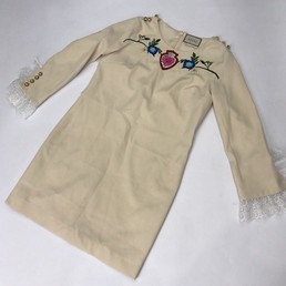 Женское платье Gucci бежевое с цветами