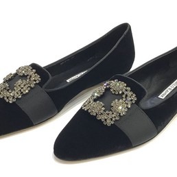 Лоферы Manolo Blahnik Hangisiflat черные
