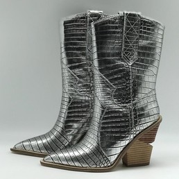 Женские сапоги Fendi кожаные серебро