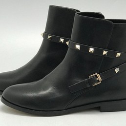 Кожаные ботильоны с шипами Valentino Rockstud черные